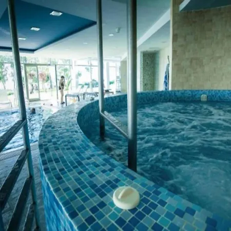 Myflat Club 218 Palazzo Wellness Apartment *